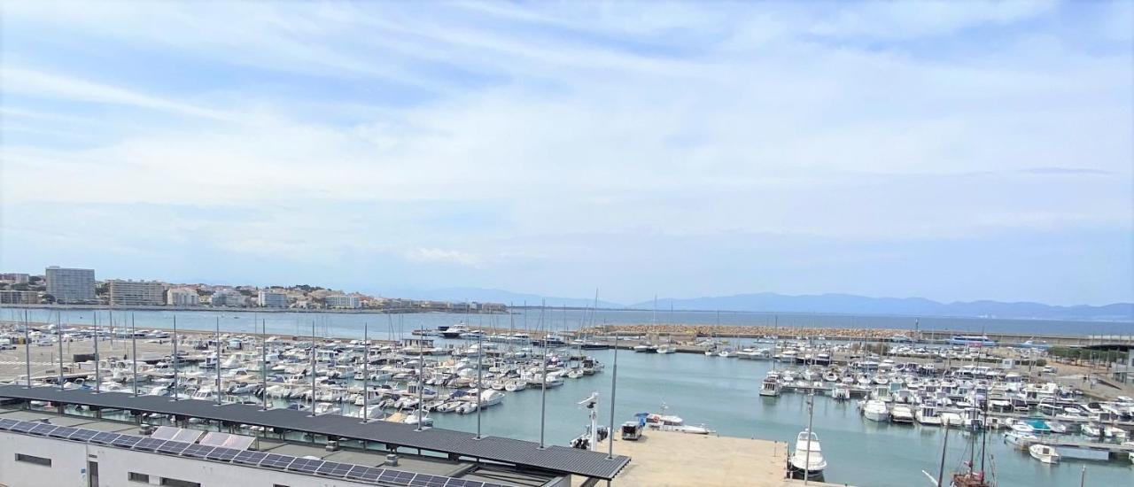 Apartaments Club Nautic L' Escala Esterno foto