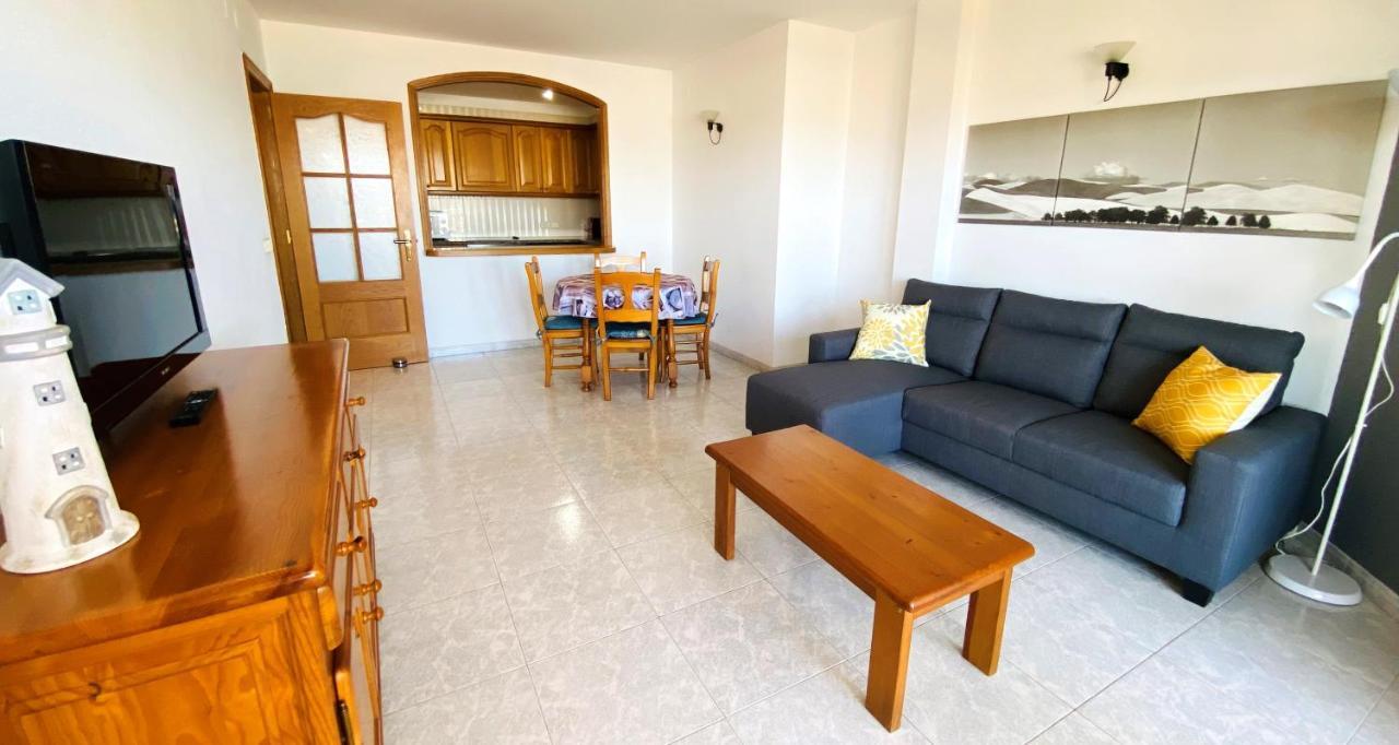 Apartaments Club Nautic L' Escala Esterno foto